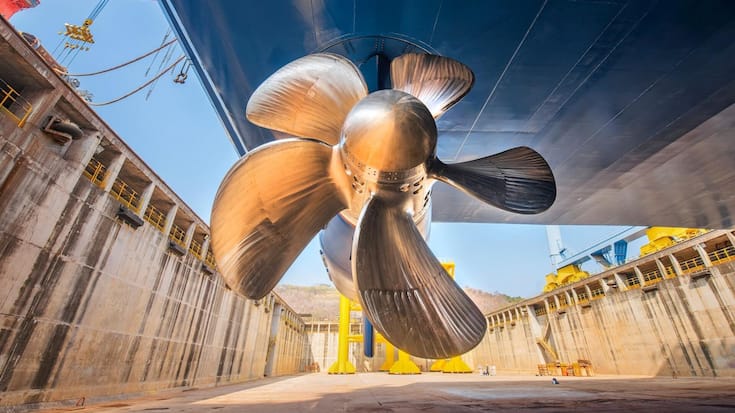 <p>Das Schiffsantriebssystem «Azipod» von ABB bei der Fertigung.</p>