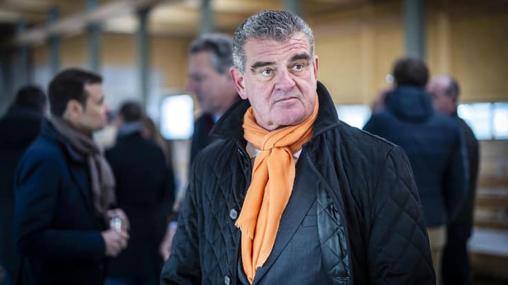 <p>Keine Good News für Peter Spuhler: Der Mega-Auftrag der SBB geht an Siemens und nicht an Stadler Rail.</p>