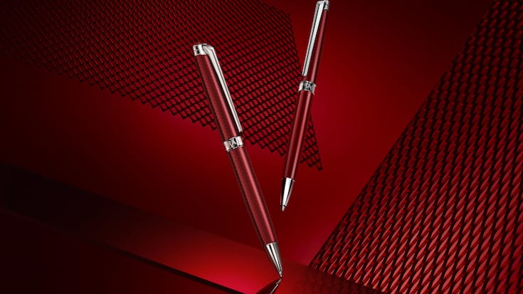 <p>Mit dem roten Füllfederhalter Léman von Caran d’Ache – mit 18-Karat-Goldfeder, für 600 Fr. – bringen Sie ihre Worte auf Papier.</p>