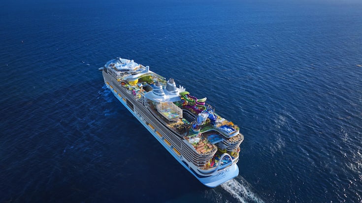 <p>Volle Fahrt mit dem ABB-­Antrieb: Der Megakreuzer «Star of the Seas» ist vor kurzem in See gestochen.</p>