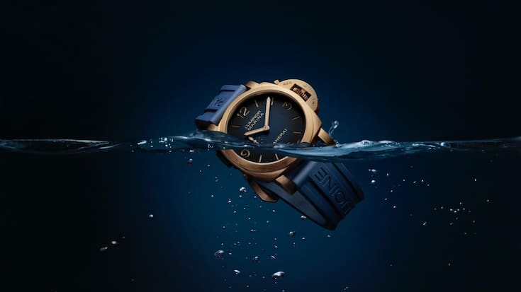 <p>Die Luminor Marina im Bronze-Gehäuse verkörpert die klassischen Merkmale der Marke: Grösse, Robustheit und klares, funktionales Design.</p>