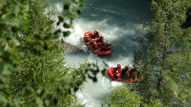 Riverrafting bei Scuol.