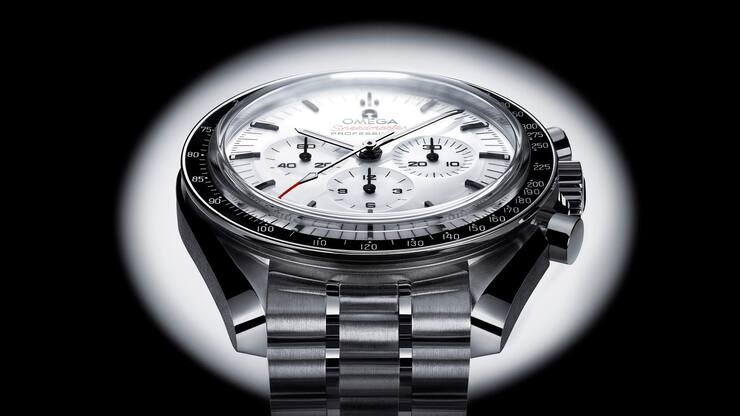 OMEGA Speedmaster Moonwatch