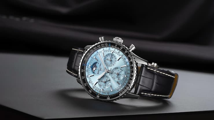 Breitling Navitimer B19 Chronograph 43 Perpetual Calendar_Ref. PB1920251C1P1_RGB pr