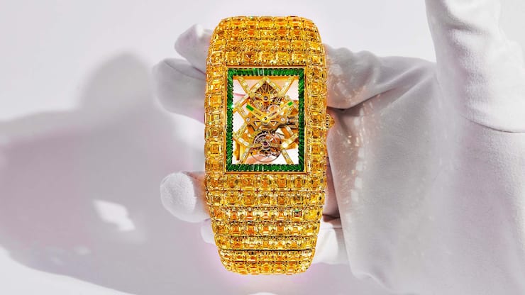 Dieses Modell von Jacob & Co., die Billionaire Timeless Treasure, wurde dieses Jahr auf der Genfer Uhrenmesse Watches & Wonders vorgestellt.