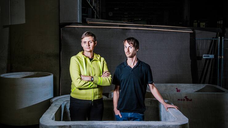 AgnÃ¨s Petit Fondatrice et CEO accompagnÃ©e de Thomas Ribeaud CTO et ingÃ©nieur mÃ©canique de la start-up MobBot Ã  Fribourg, le 10.10.2019 Â© David WagniÃ¨res