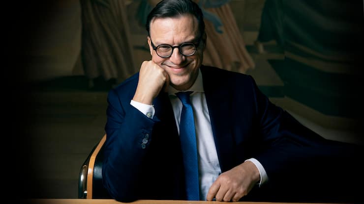 PATRICK FROST hzONLINE