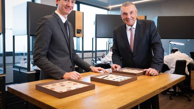 24_12_BIL_ST_Bulgari