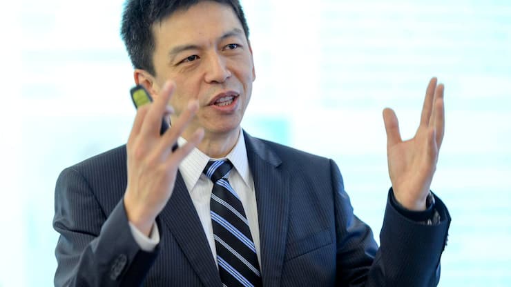 BIL 02/24 IN Goldfinger Frankie Ng