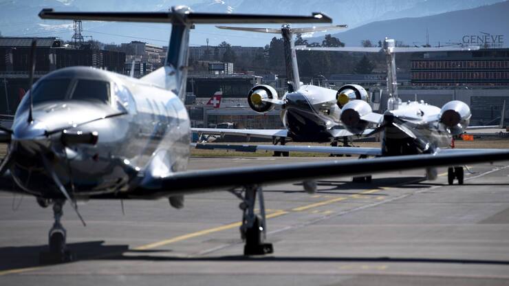 SCHWEIZ FLUGHAFEN GENF
