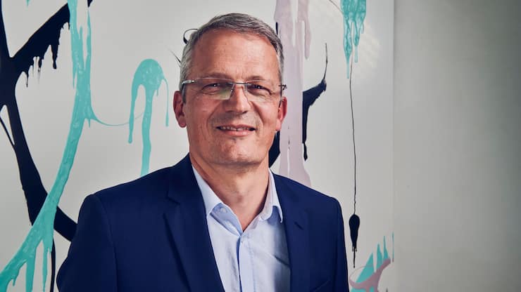 Pierre-Alain Ruffieux ist Deputy Chairman in Markus Blochers Firma Dottikon ES.