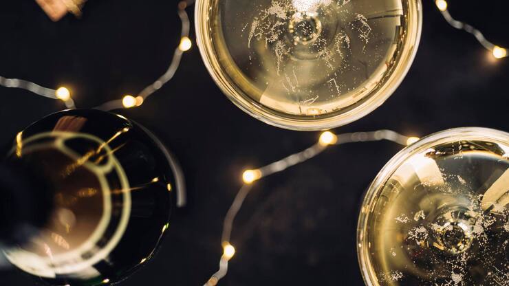 BIL 12/24 EN Champagner