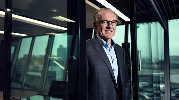 KapitänRaiffeisen-Präsident Thomas A. Müller in den Büros im «Circle» am Flughafen Zürich.
