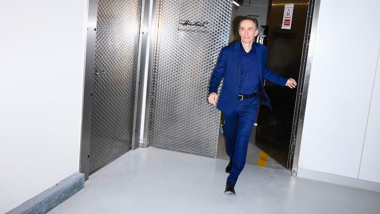 auf kursDie grosse ­Restrukturierung hat Präsident Urs Jordi (o.) bei Aryzta abgeschlossen.