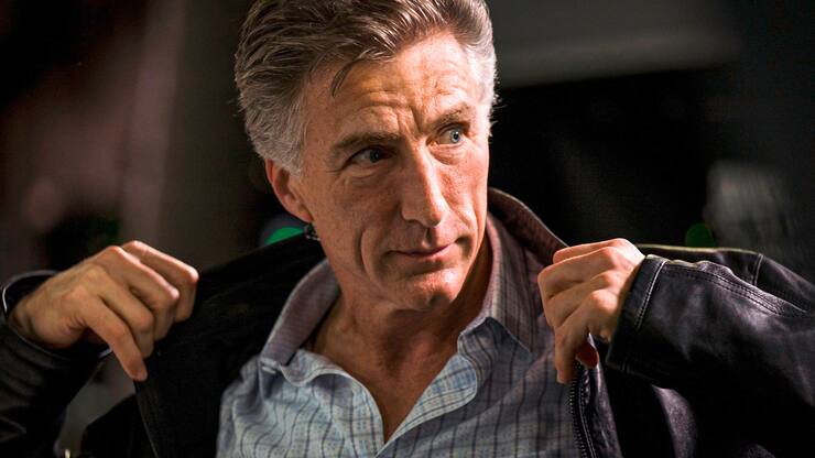 Bracken Darrell, chief executive officer of Logitech International SA, adjusts his jacket after a Bloomberg Technology television interview in San Francisco, California, U.S., on Monday, Jan. 28, 2019. Darrell discussed the company's push into gaming and the impact of the U.S.-China trade war. Photographer: David Paul Morris/Bloomberg