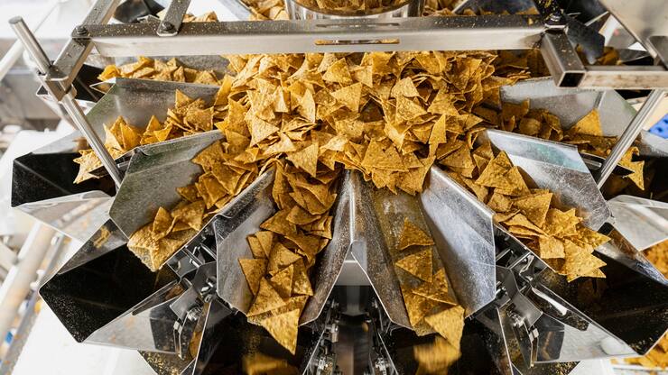 Die Schweizer Kundschaft knabbert gerne auch anderes als Pommes-Chips. Etwa Tortilla-Chips von MiAdelita nach mexikanischem Rezept.