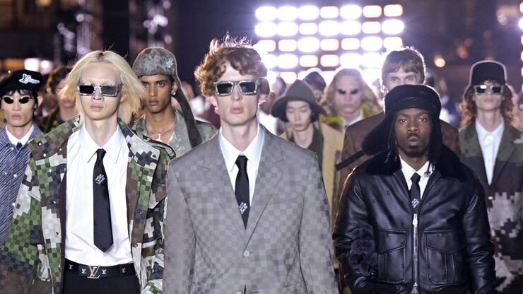 PARIS, FRANCE - JUNE 20: (EDITORIAL USE ONLY - For Non-Editorial use please seek approval from Fashion House) Models walk the runway during the Louis Vuitton Menswear Spring/Summer 2024 show as part of Paris Fashion Week on June 20, 2023 in Paris, France. (Photo by Kristy Sparow/Getty Images)