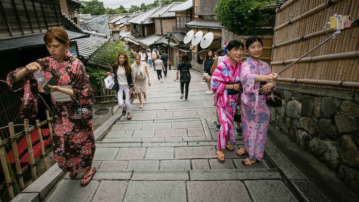 kyoto_tourism_getty