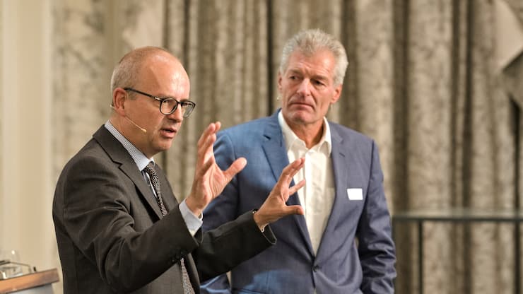 Eric Scheidegger, Botschafter, SECO; Heinz Karrer, Präsident, economiesuisse