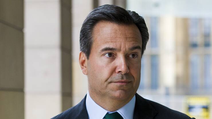 ARCHIVBILD ZUM RUECKTRITT VON CREDIT SUISSE VERWALTUNGSRATSPRAESIDENT ANTONIO HORTA-OSORIO, AM MONTAG, 17. JANUAR 2022 - epa03749623 Group Chief Executive of Lloyds Banking Group, Antonio Horta-Osorio, arrives to Portcullis House for a Treasury selected committee meeting in London, Britain, 18 June 2013. EPA/FACUNDO ARRIZABALAGA
