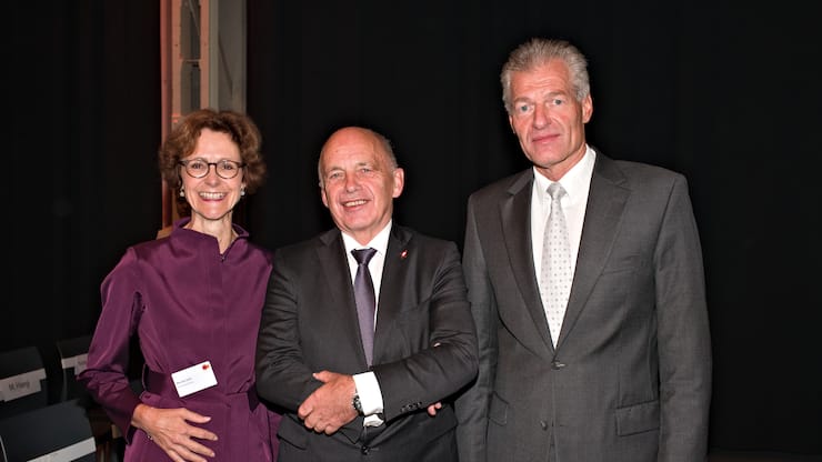 Monika Rühl, economiesuisse; Ueli Maurer, Bundespräsident; Heinz Karrer, economiesuisse