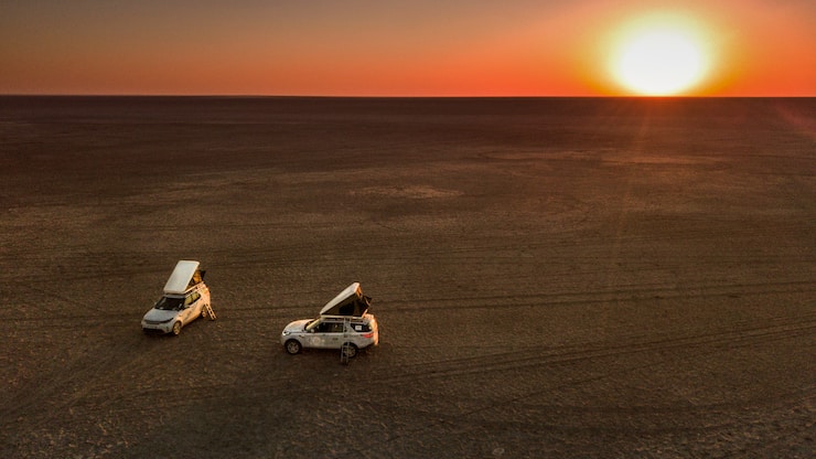 Land Rover Experience Tour Abenteuer Afirka Wueste Botswana Salz