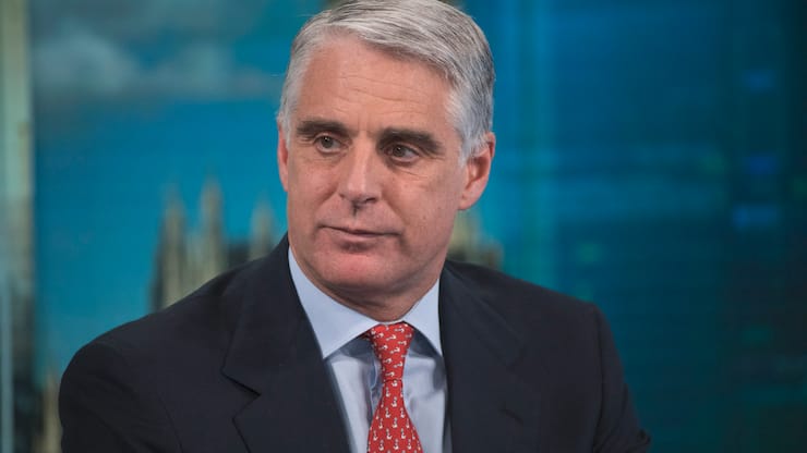 Andrea Orcel, investment bank president of UBS Group AG, pauses during a Bloomberg Television interview in London, U.K., on Friday, Dec. 8, 2017. Orcel, the head of?UBS Group AG?s investment bank, said he expects 2018 to be another challenging year for securities firms as the low volatility that has eroded trading income and fees persist. Photographer: Jason Alden/Bloomberg