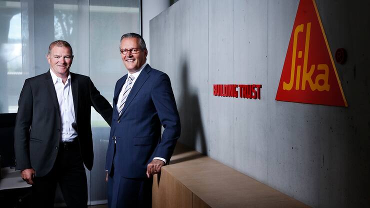 Sika Baar: Paul Schuler (CEO) und Paul Hälg (Verwaltungsratspräsident) im Sika Hauptsitz in Baar. vlnr.Zuger Zeitung/Stefan Kaiser