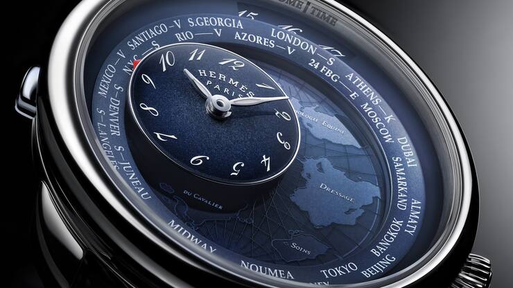 Das blaue Zifferblatt der Arceau Le Temps Voyageur