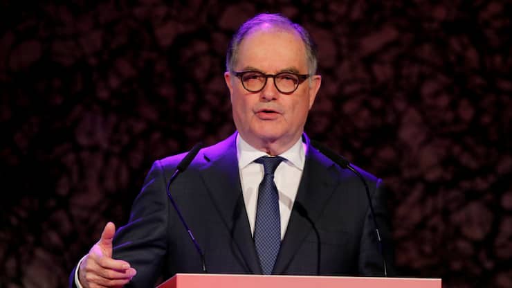 FILE PHOTO: Peter Kurer, Chairman of Swiss telecom company Sunrise, addresses the annual shareholder meeting in Zurich, Switzerland April 10, 2019. REUTERS/Arnd Wiegmann/File Photo