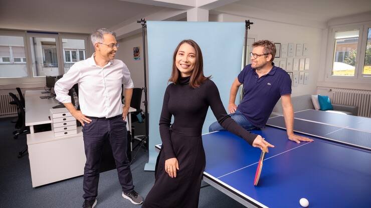 Anna Pak, Mark Forster (Weisses Hemd), Helmut Lasser