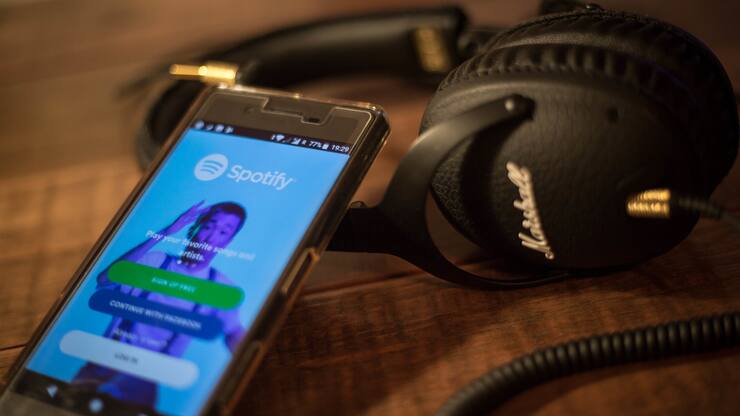 BANGKOK, THAILAND - 2018/05/26: The Spotify application seen displayed on a Sony smartphone. (Photo by Guillaume Payen/SOPA Images/LightRocket via Getty Images)