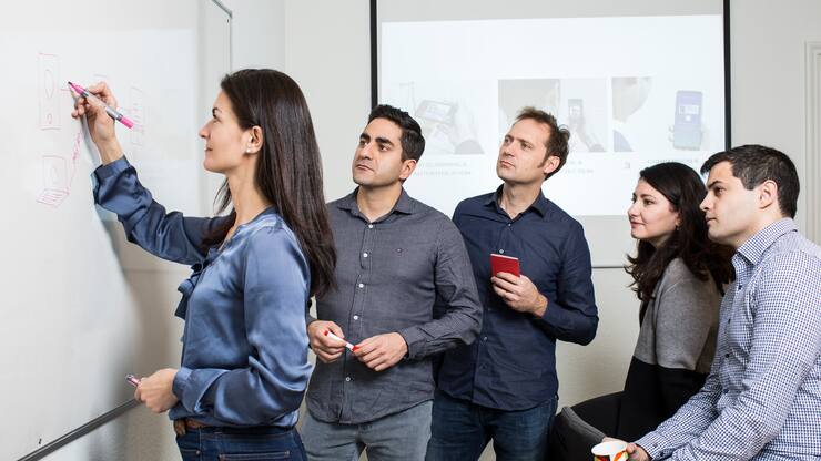 pxl vision, roxana porada, karim nemr, michael born, nevena shamoska, lucas sommer, in ihrem bÃ¼ro in zÃ¼rich-enge
