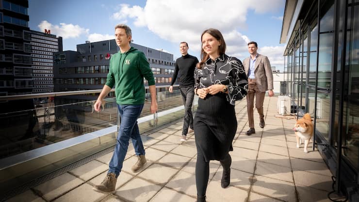 Thomas Inhelder (grÃ¼ner Pullover), Melanie Gabriel, Lars Mangelsdorf (blaues Hemd), Philippe Sahli