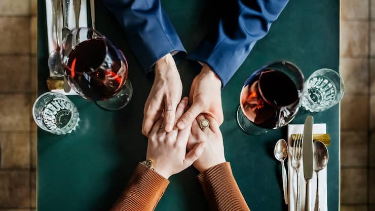 Differenzen in Geldangelegen­ heiten zählen zu den häufigsten Gründen für eine Scheidung.