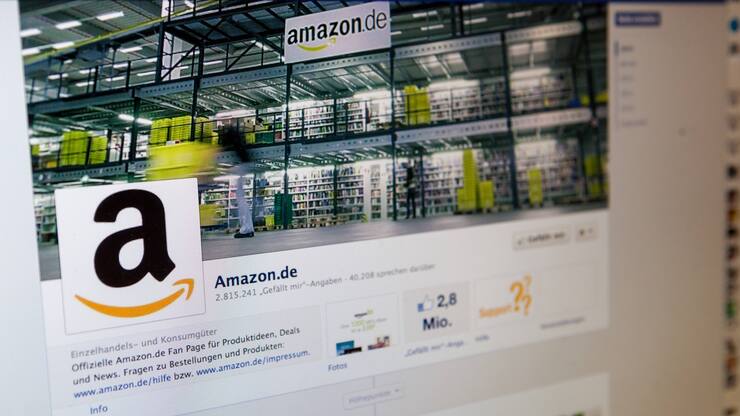 Nach einem Fernsehbericht über die Arbeitsbedingungen beim Internet Versandhaus Amazon kommt es zu Protesten (shitstorm) im Internet, insbesondere im Sozialen Netzwerk Facebook