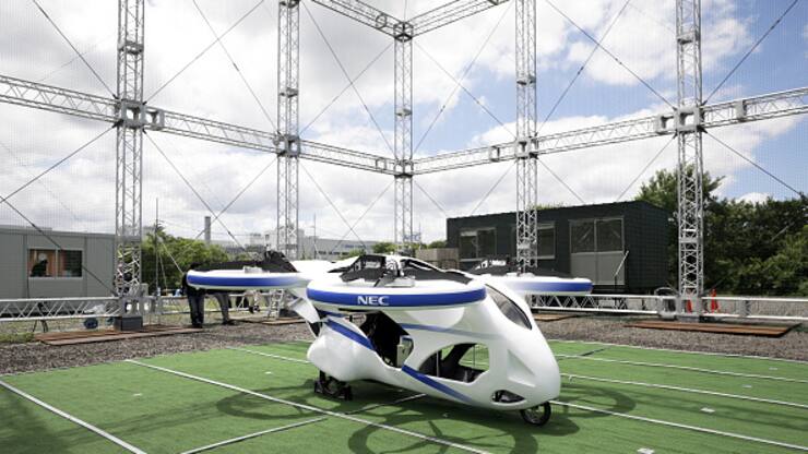 Prototyp Fliegendes Auto KI