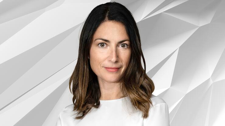 Maria Varsellona - Portrait - Honorarfrei nur für "Beste Anwälte 2021" Bilanz SPEZIAL 05/2021