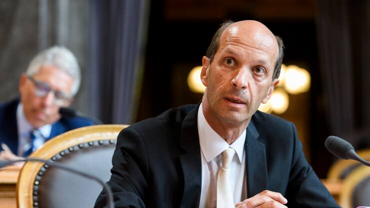 Beat Rieder, CVP-VS, rechts, spricht an der Sommersession der Eidgenoessischen Raete, am Montag, 11. Juni 2018, im Staenderat in Bern. (KEYSTONE/Anthony Anex)