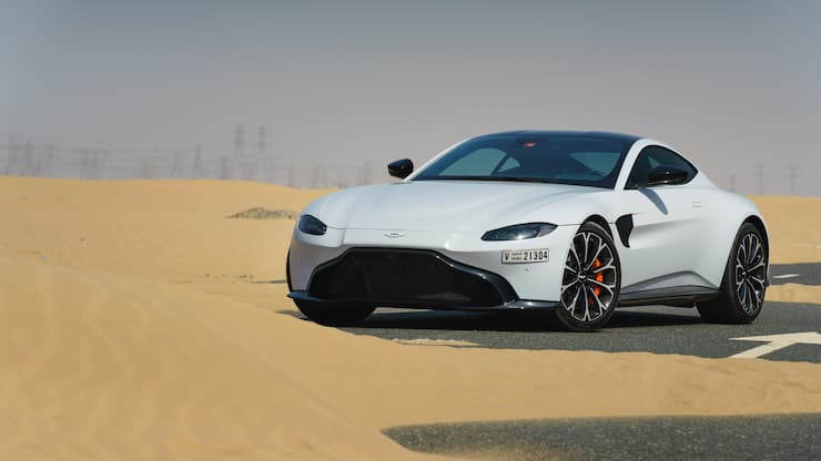 Aston Martin Vantage