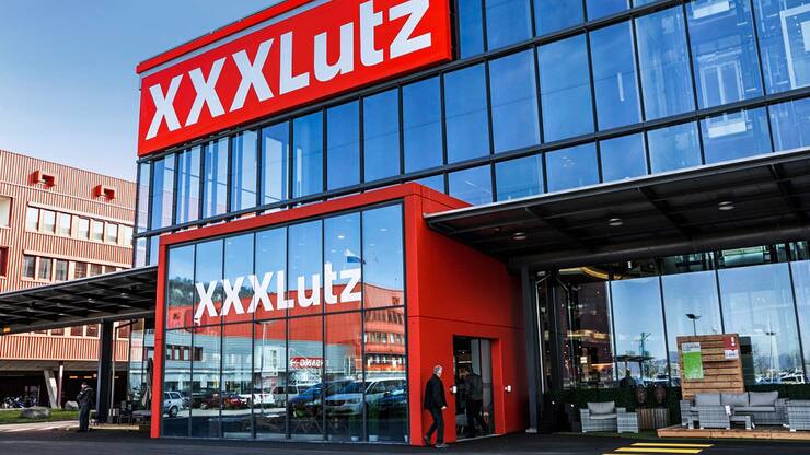 Die erste Filiale des oesterreichischen Moebelhaendlers XXXLutz der Schweiz, fotografiert am 6. April 2018 in Rothrist, Kanton Aargau. (KEYSTONE/Patrick Huerlimann)