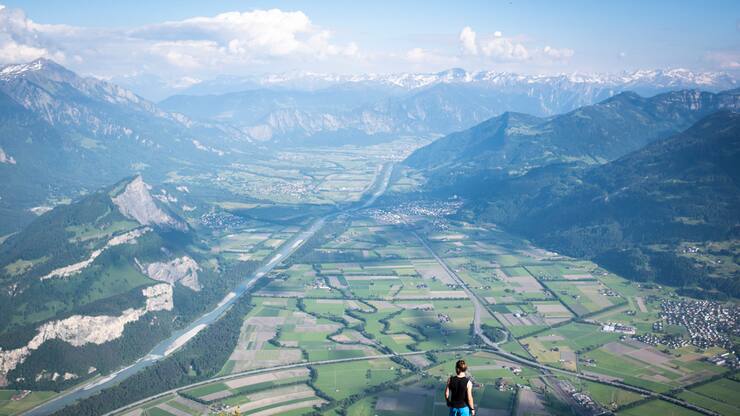 Ostschweiz Blick ins St. Galler und Churer Rheintal