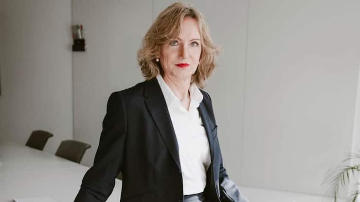 BIL 09/23 MA Christina Henkel