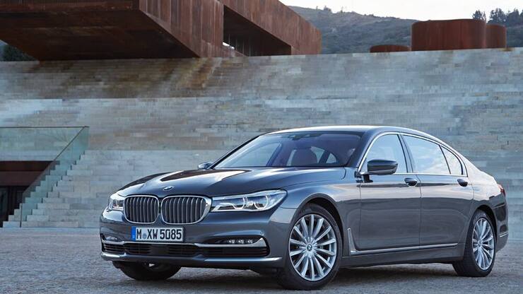 bmw-750li.jpg