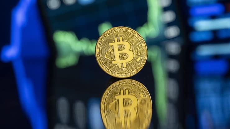 Der Bitcoin kennt momentan nur eine Richtung: nach oben. (Symbolbild)