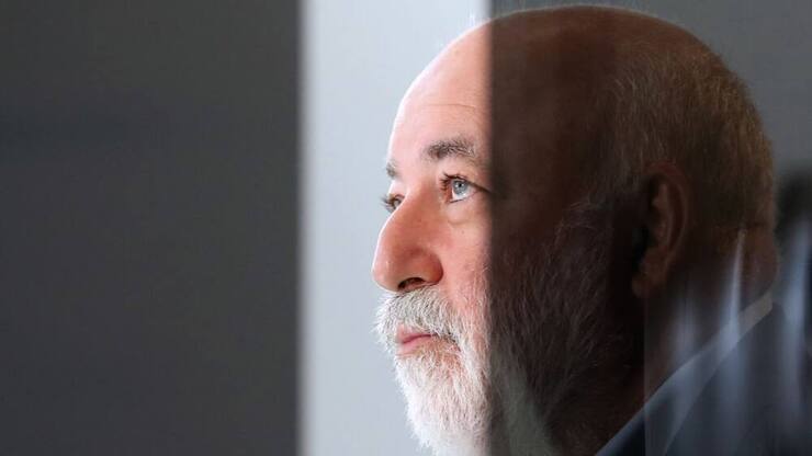 viktor-vekselberg-renova.jpg