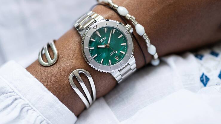 Sonderedition der Oris Aquis Date: Mit einem Zifferblatt aus recycelten Fischernetzen.