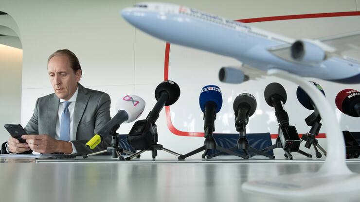 Brussels Airlines CFO Dieter Vranckx pictured during a press conference of Brussels Airlines on the strike of the pilots announced for Monday, Friday 11 May 2018 in Diegem, Machelen. PUBLICATIONxINxGERxSUIxAUTxONLY BENOITxDOPPAGNE 05344208  