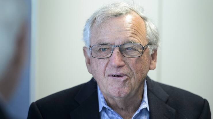 Hansjoerg Wyss founder of Swiss medtech company Synthes, billionaire, patron and President of the Wyss Center during the opening of the Biotech Campus, a research institution for biotechnology and life science, in Geneva, Switzerland, May 22, 2015. The center was created by The Ecole Polytechnique Federale de Lausanne EPFL and the University of Geneva following a donation of CHF 100 million from the Wyss Foundation. (KEYSTONE/Laurent Gillieron)