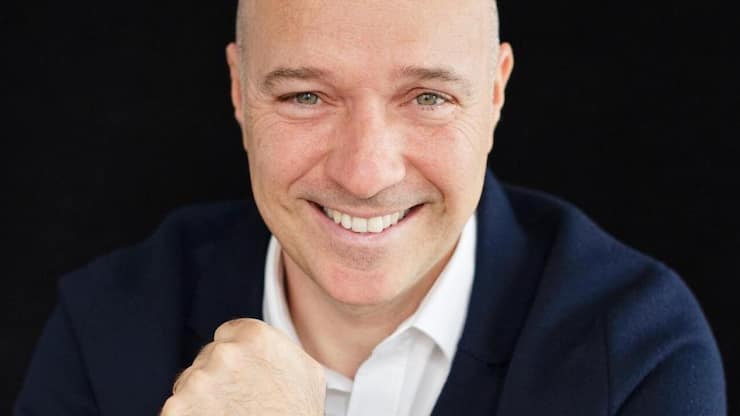 <p>Sylvain Dolla im Interview über die Marke Tissot, die der Uhrenkrise trotzt.</p>